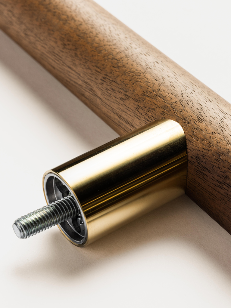 Handledare, Valnöt/mässing